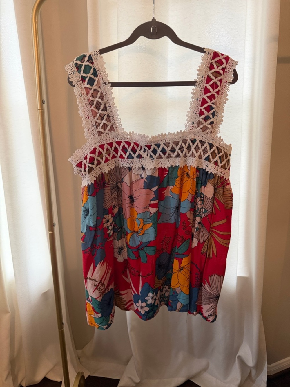 See and Be Seen Crochet-Trim Floral Tank Top in Bright Red